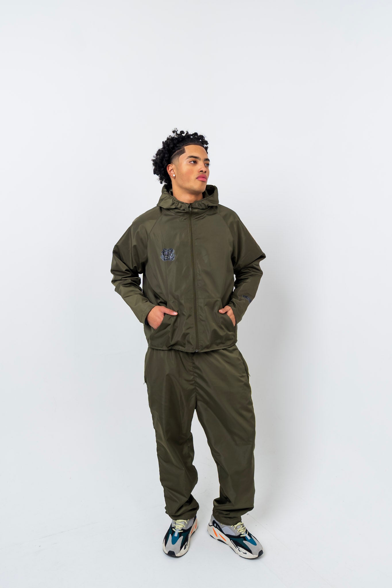 Memorbyes Windbreaker Suit